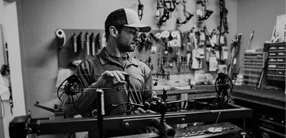 Professional bow string installation